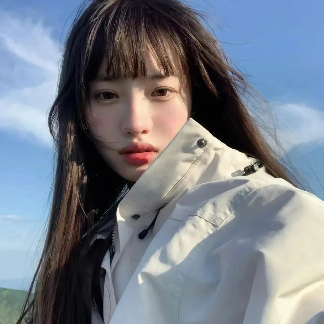 亚曼达厌世系